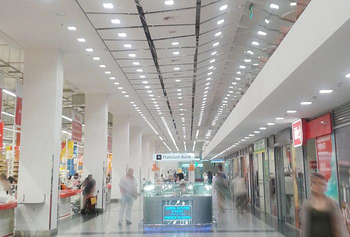 ROVASI il·lumina el centre comercial OCEAN PLAZA a Kiev.